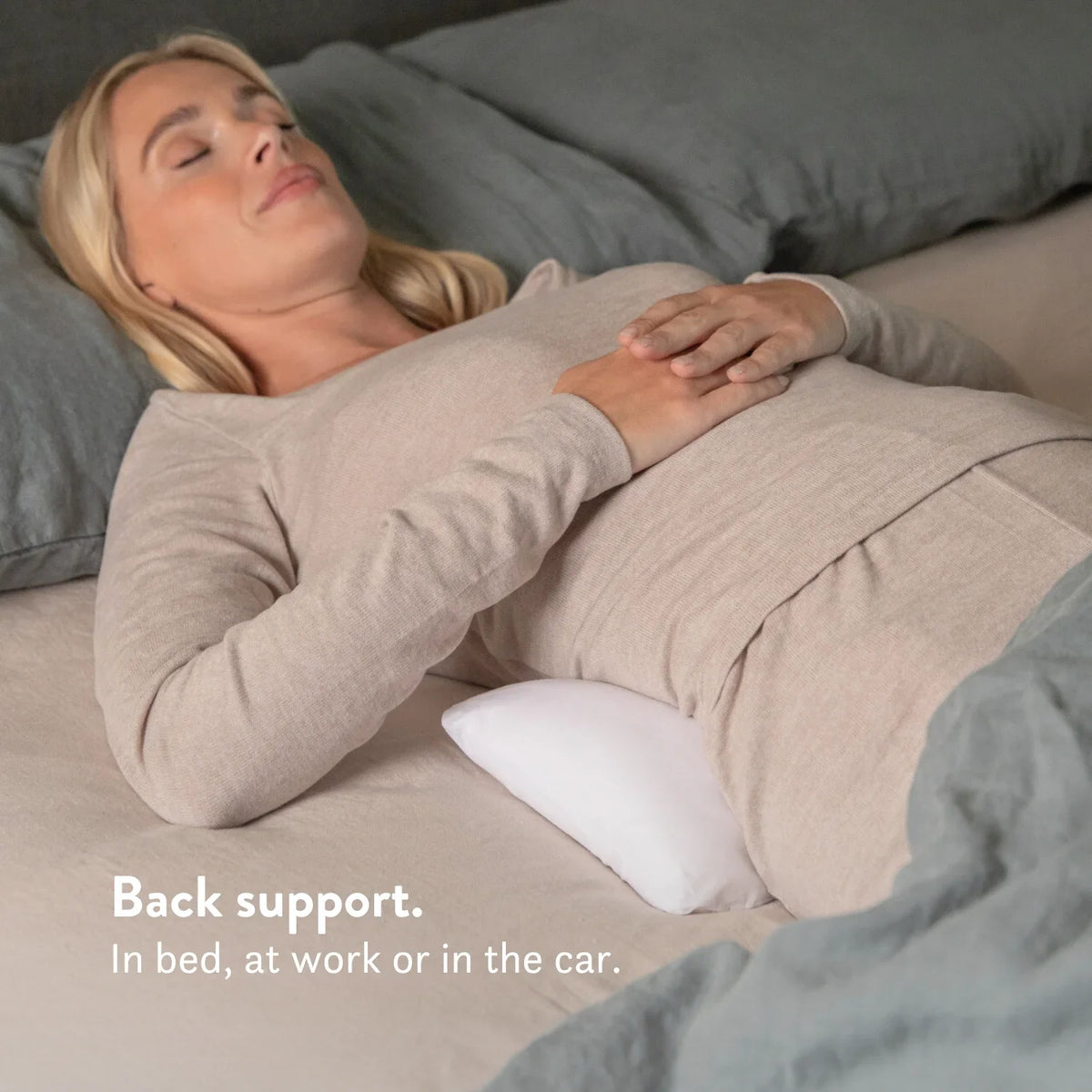 Putnams Japanese-style butterfly support pillow (image 7)