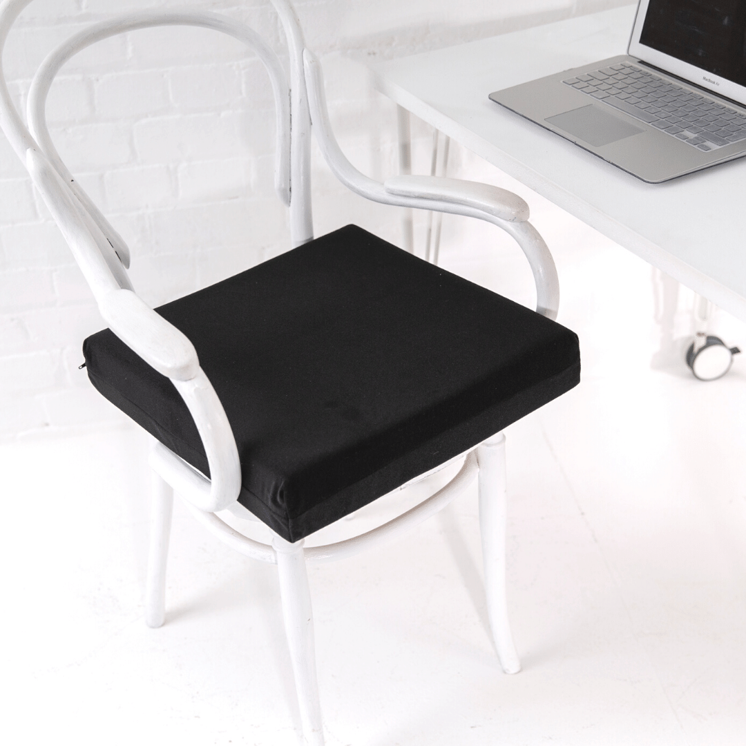 Putnams 8cm height raiser cushion with black cover (image 5)