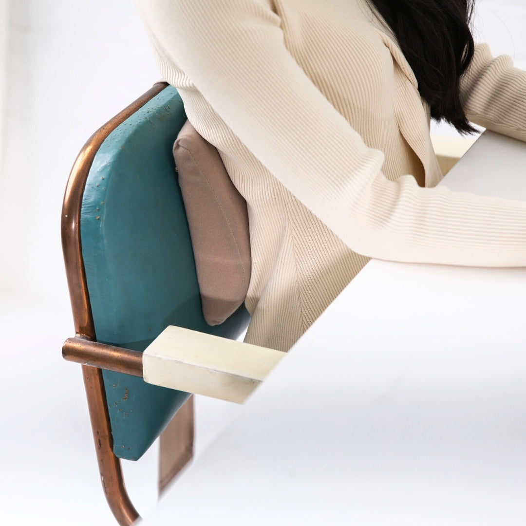 Putnams memory foam back support with weighted strap (image 6)