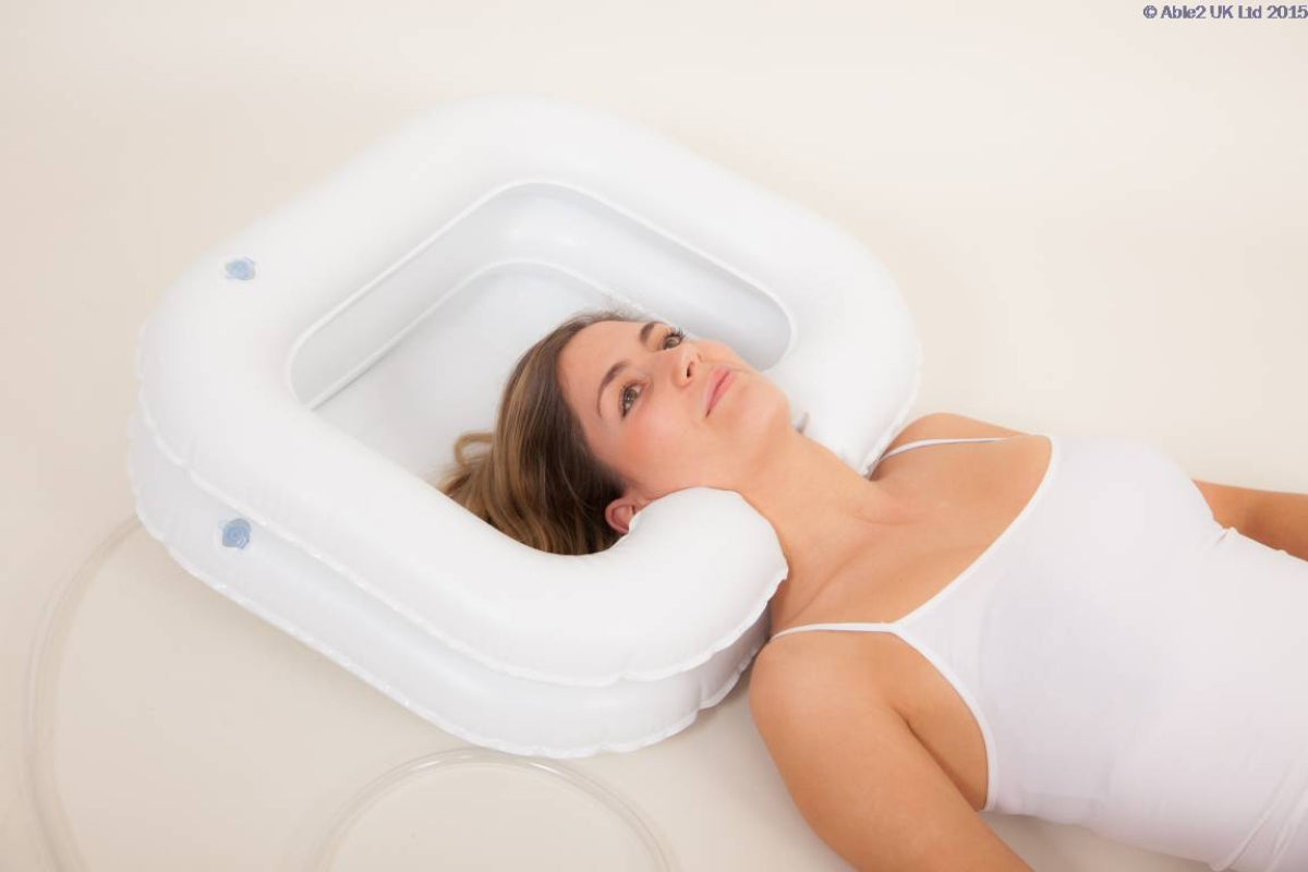 Atlantis inflatable shampoo basin with drain hose