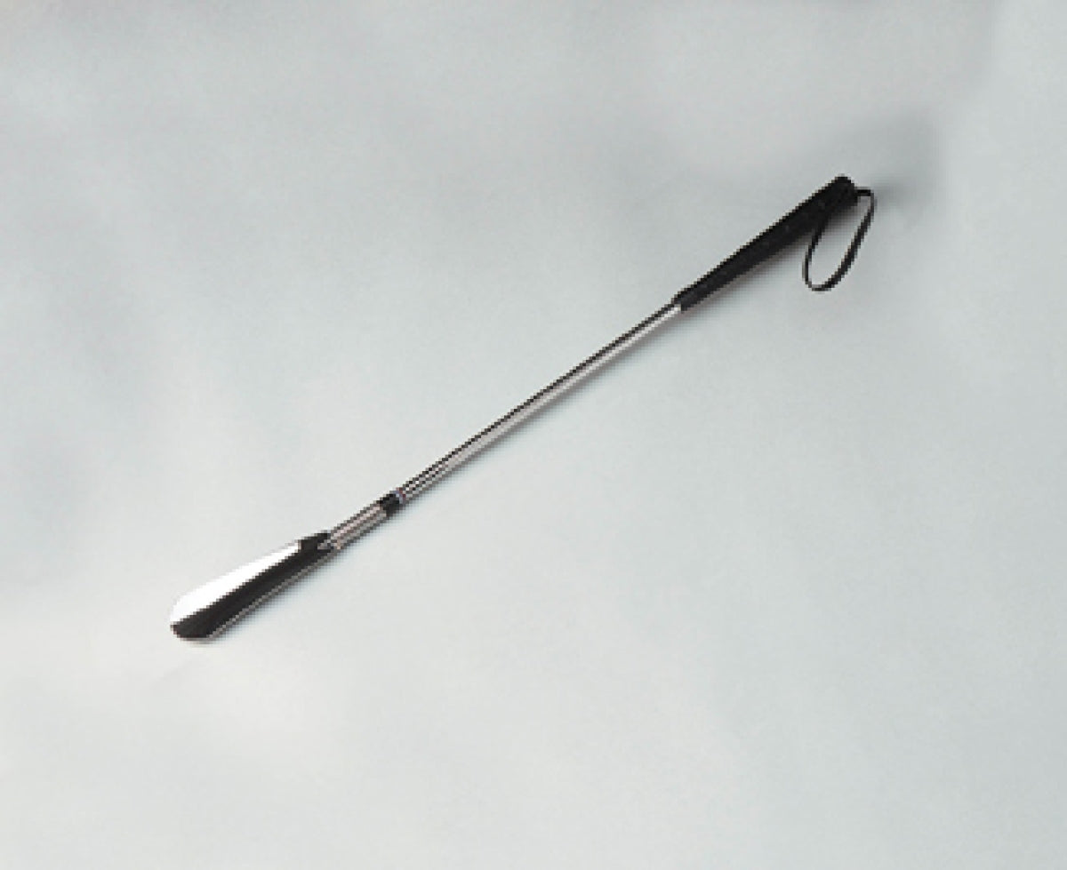 Long-Handled Sprung Shoe Horn 60cm