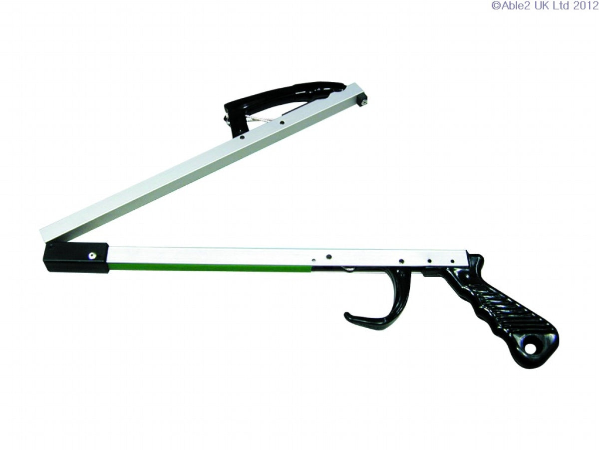 Folding reacher shown open with magnetic tip
