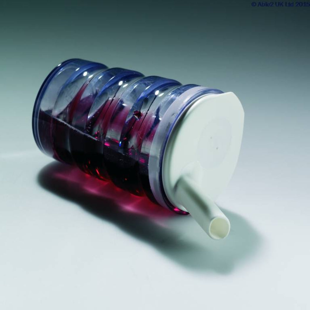 Clear Sure Grip cup with grooved sides and spout lid (image 3)