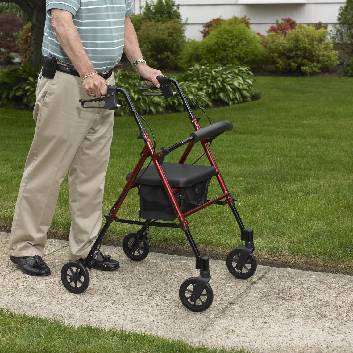 Drive Aluminium Lightweight Outdoor Rollator (image 4)